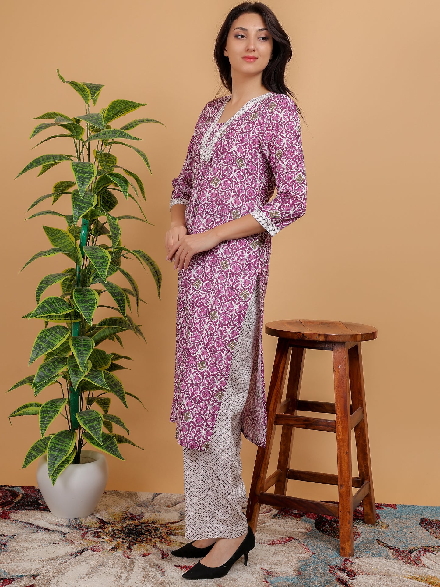 Timeless Charm: Sanganeri Cotton Kurta Set