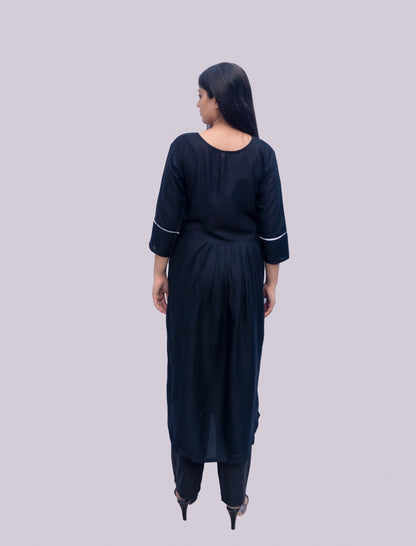 Anikrriti Nyra Kurta Set - Anikrriti