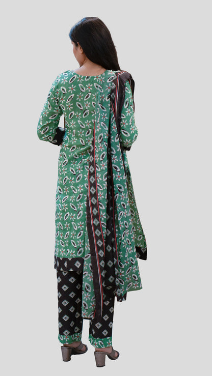 Anikrriti Kurta Set with Cotton Dupatta - Anikrriti