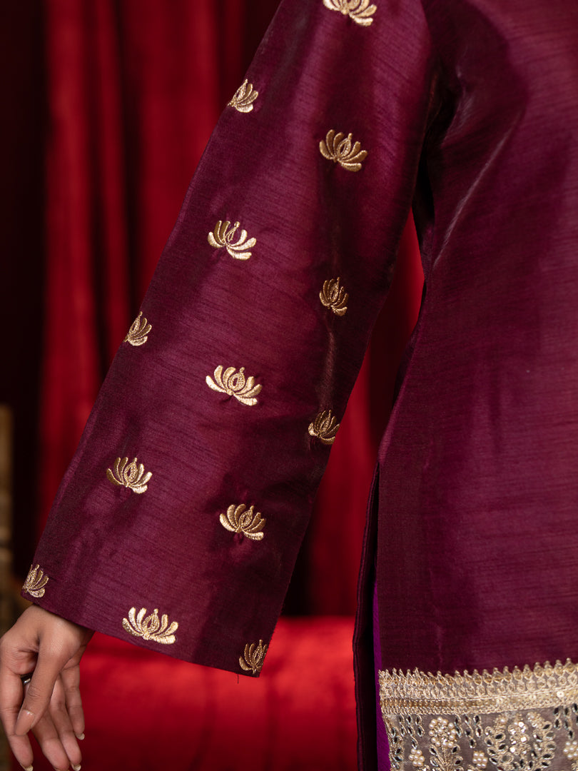 EVARA- Purple V-Neck Zari Embroidered Long Sleeve Raw Slik Kurta with Magenta Zari Farsi Salwar with Pockets & Organza Dupatta