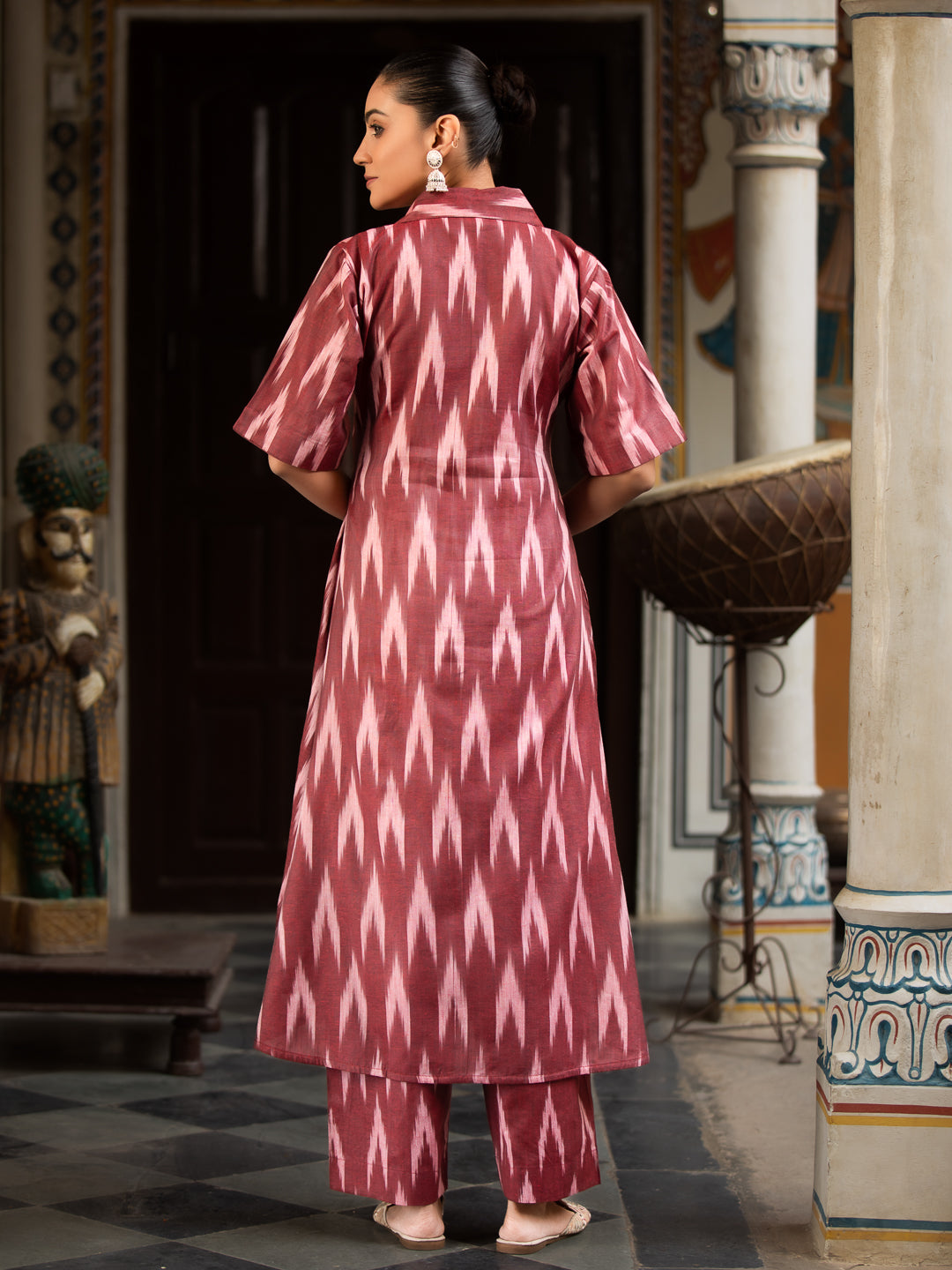 Ikkat Print Collared Kurta with Embroidery, Short Sleeves, Side Pocket & Curved Hem Palazzo Set
