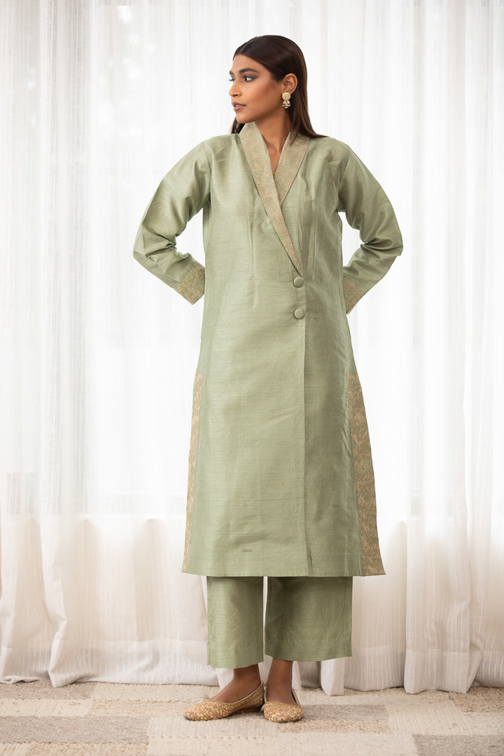 Leher- Angrakha Kurta Set with Lapel Collar