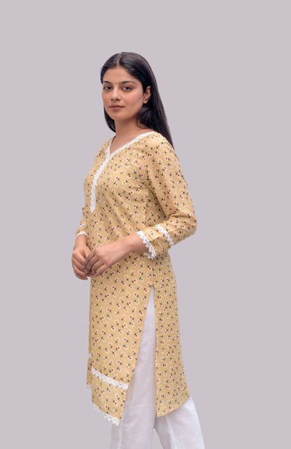 Anikrriti Floral Crepe kurti - Anikrriti