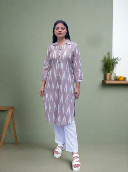 Anikrriti Ikkat Kurti - Anikrriti