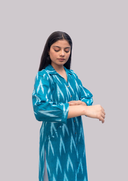 Anikrriti Ikkat Kurti - Anikrriti